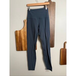 Lululemon Gray Pull-On Stretch Yoga Sports Align High-Waisted Leggings Size 4